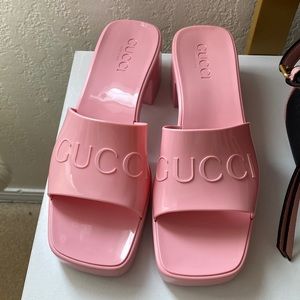 Authentic Gucci sandals worn once.
